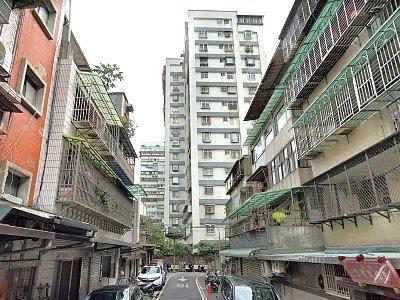 新莊大樓法拍-5
