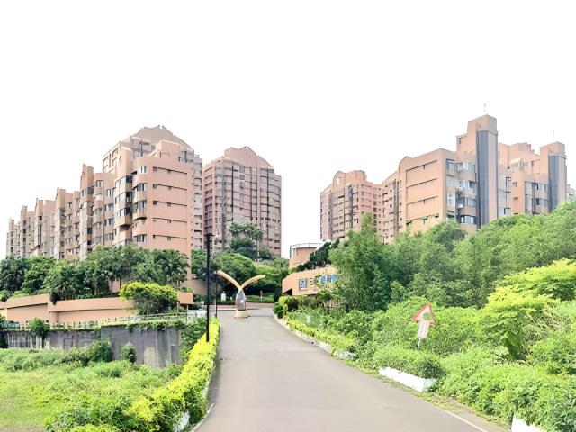 新北三芝拍賣大樓-0