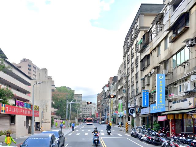 新北淡水法拍大樓-1