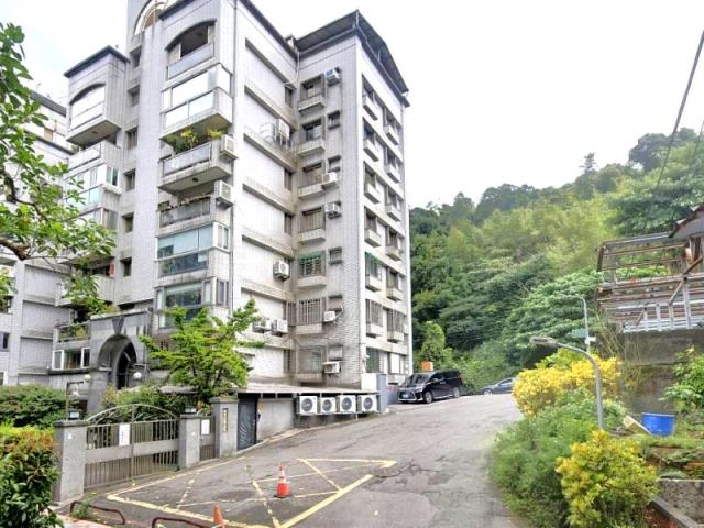 台北信義區華廈法拍-2