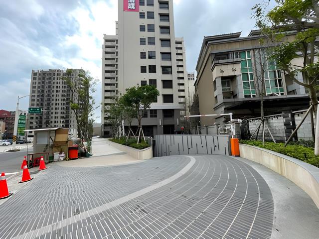 桃園桃園區法拍大樓-3