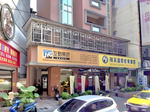 三重法拍店面-5