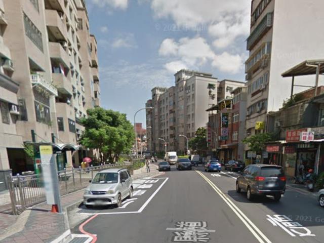 新北五股大樓法拍-1