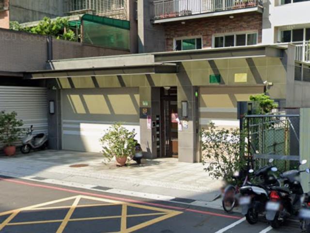 蘆洲法拍店面-1