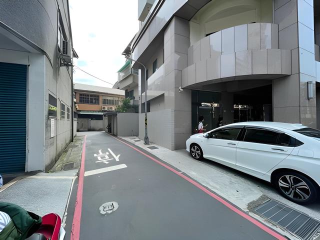 新北辦公室法拍-3