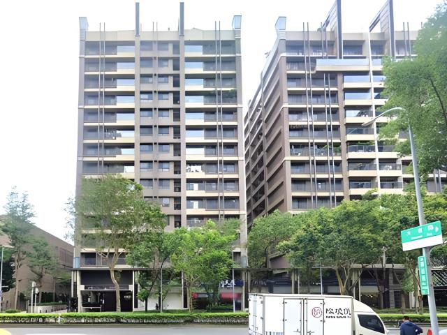 新北大樓法拍-2