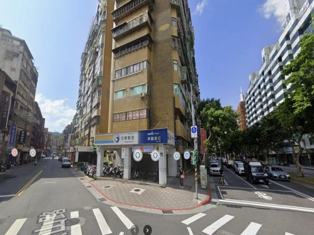 台北信義區法拍大樓-1