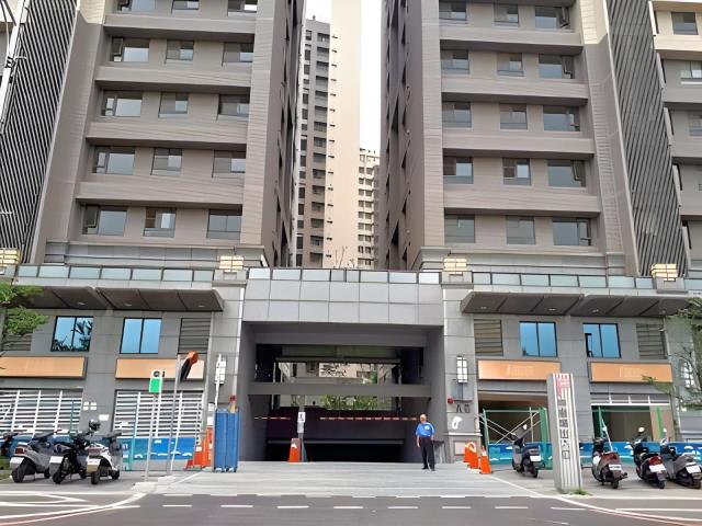 新北板橋大樓法拍-1