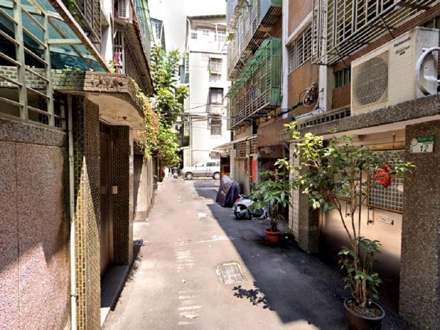 台北文山區法拍公寓-1