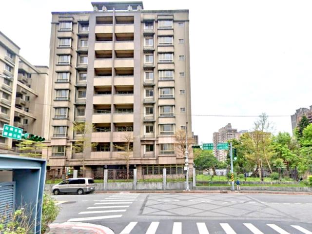 台北文山區拍賣大樓-5