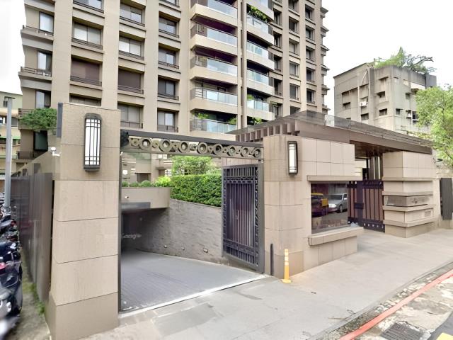 台北中正區法拍大樓-5