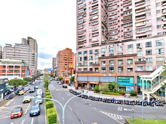 三重大樓法拍-4