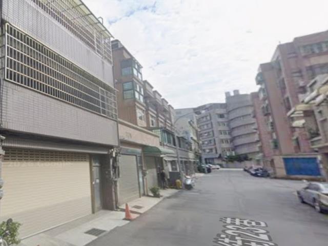 桃園桃園區法拍透天-2