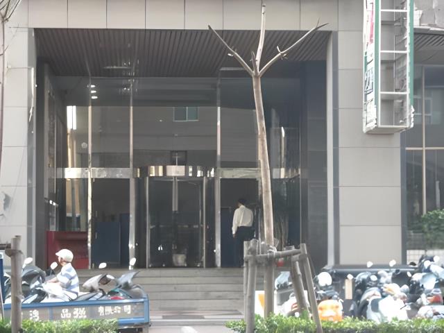 桃園平鎮大樓拍賣-1