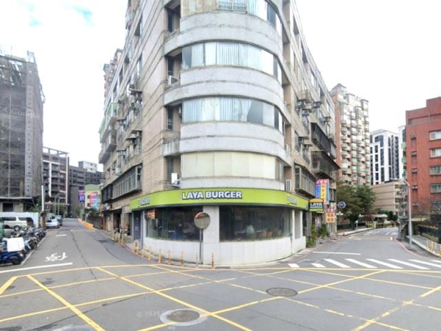 新北淡水法拍華廈-2