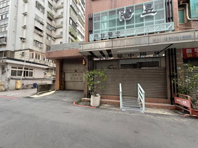 桃園桃園區法拍華廈-3