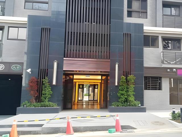桃園楊梅大樓拍賣-1